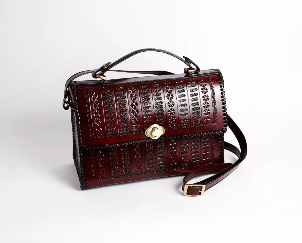 classic leather bag 
