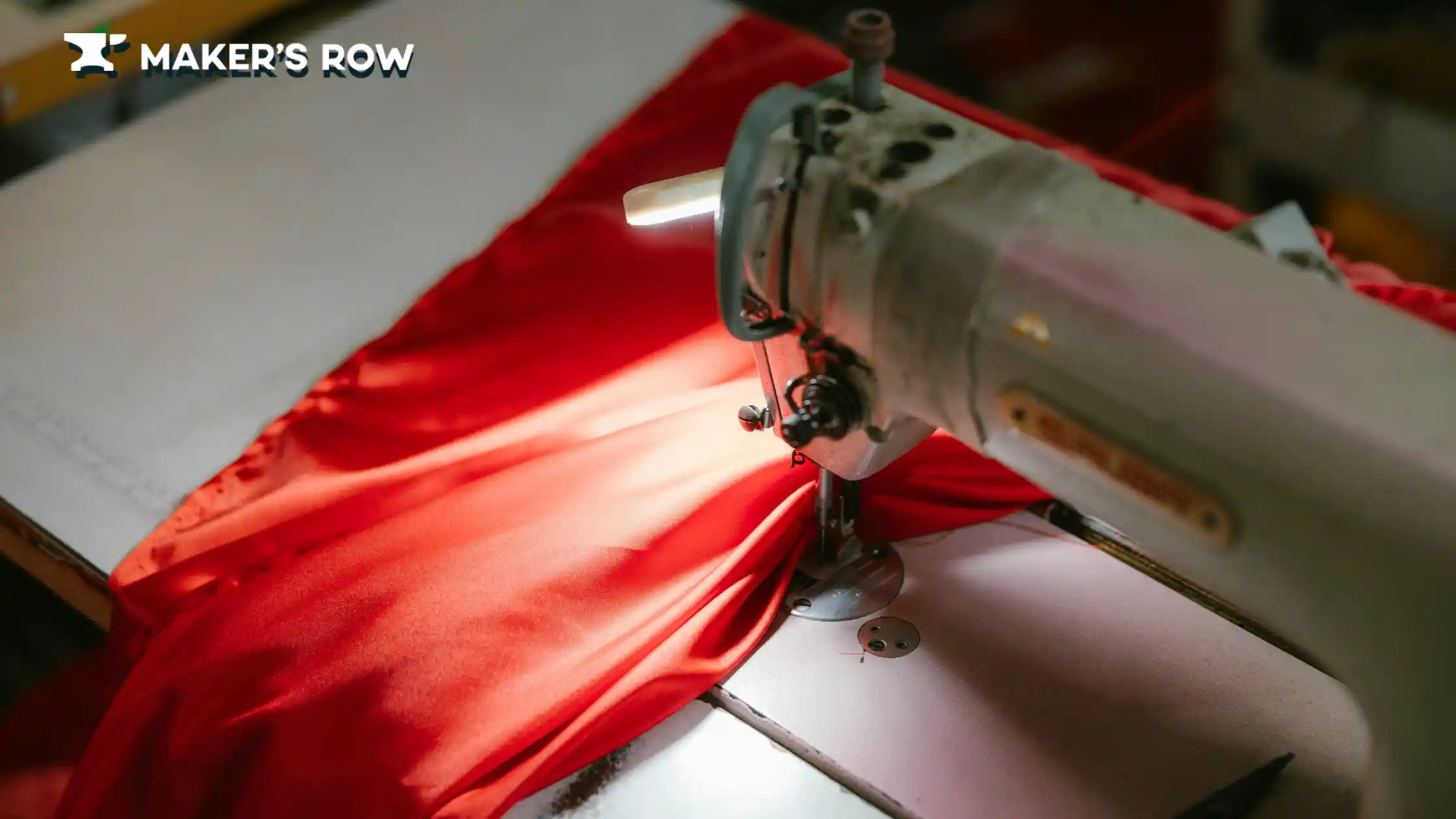 how to find a clothing manufacturer